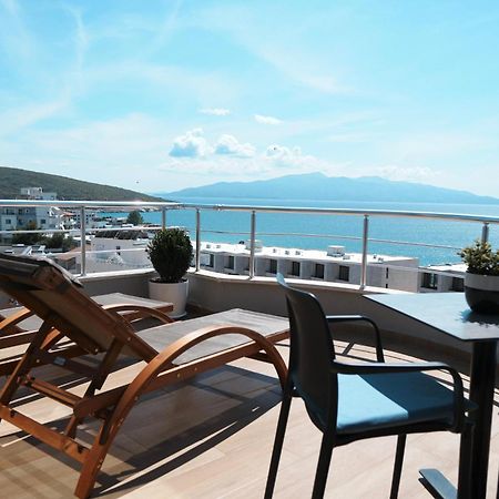 Hotel Blue Sky Sarande Luaran gambar