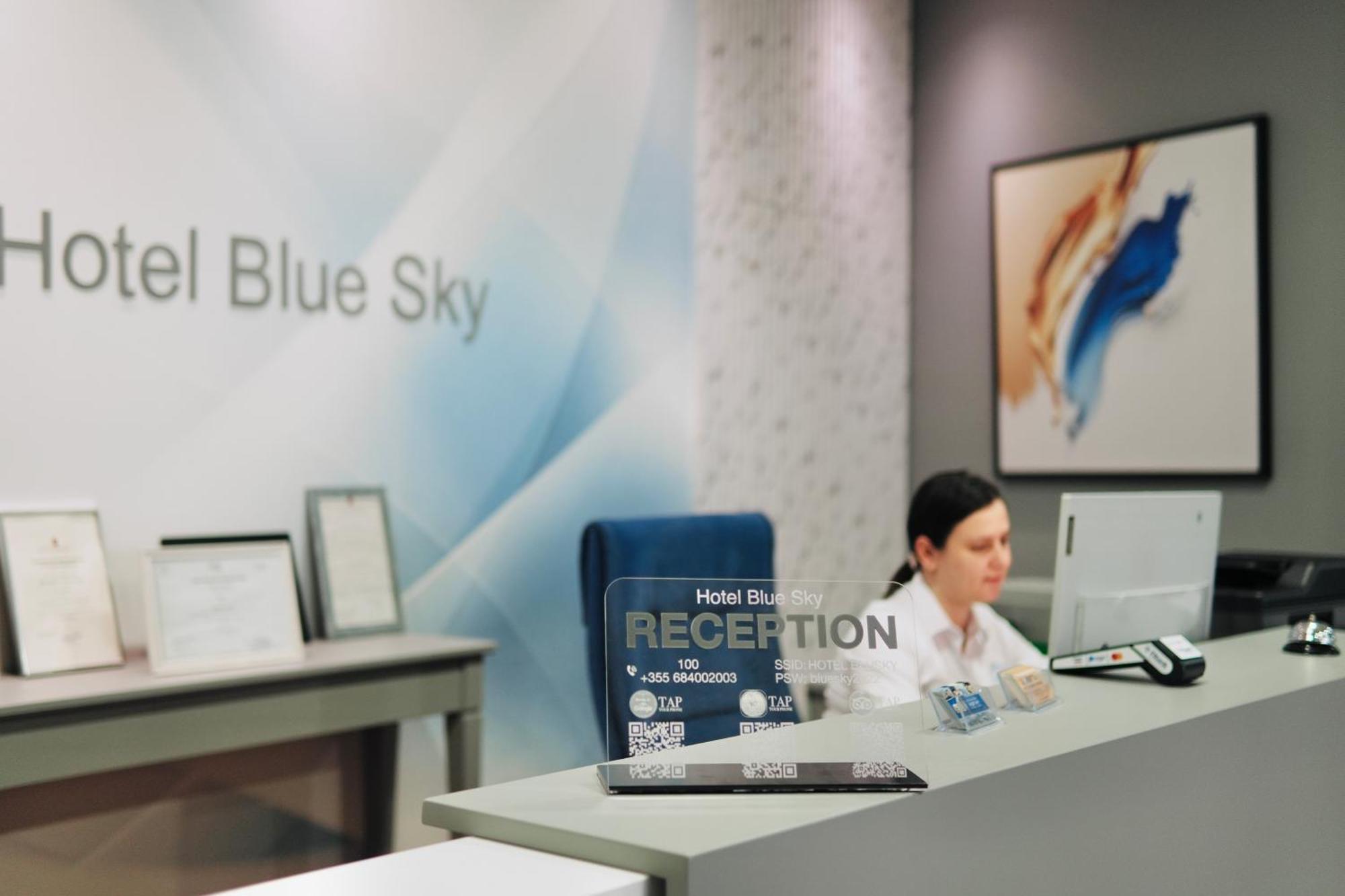 Hotel Blue Sky Sarande Luaran gambar