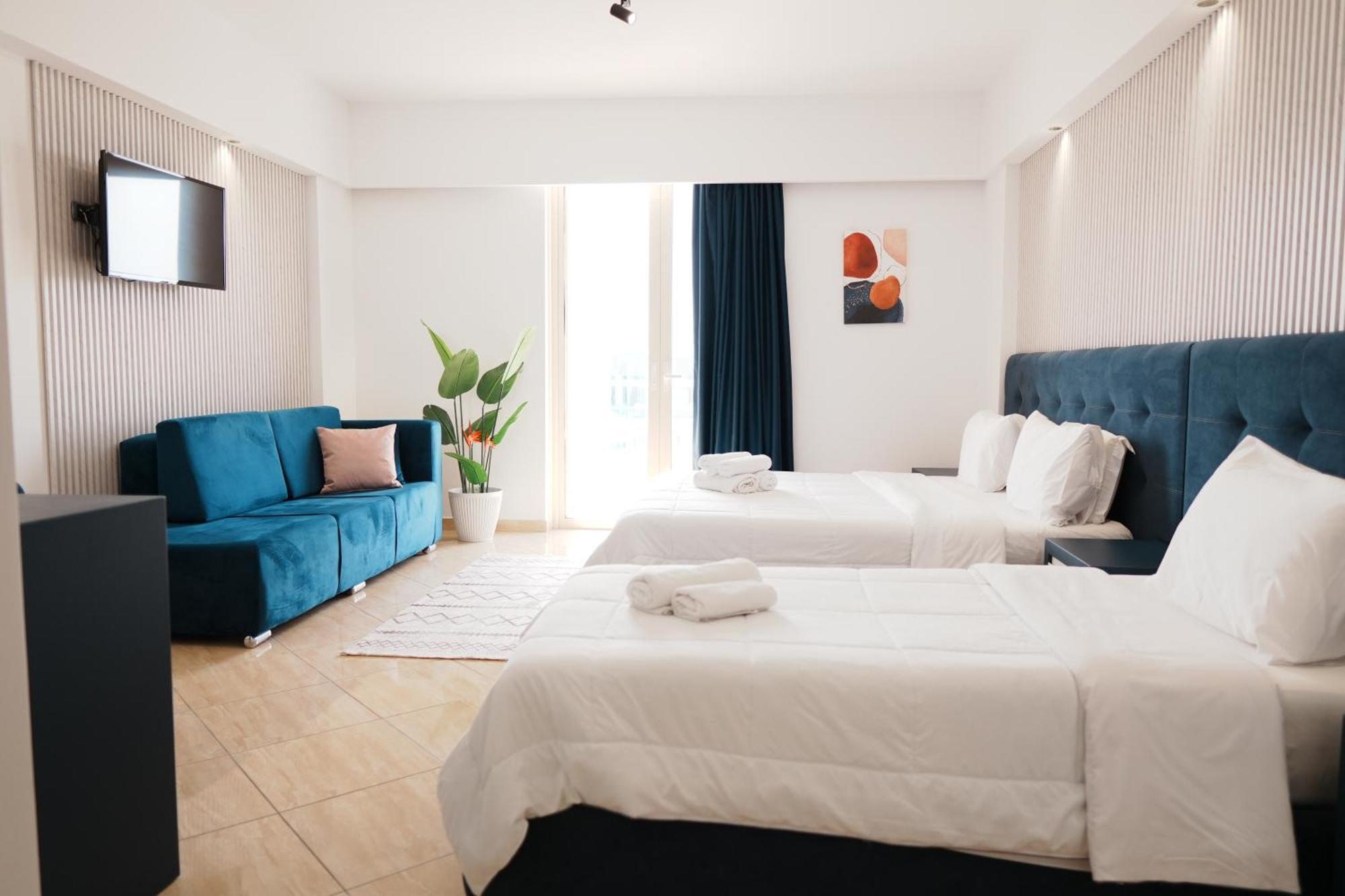 Hotel Blue Sky Sarande Luaran gambar