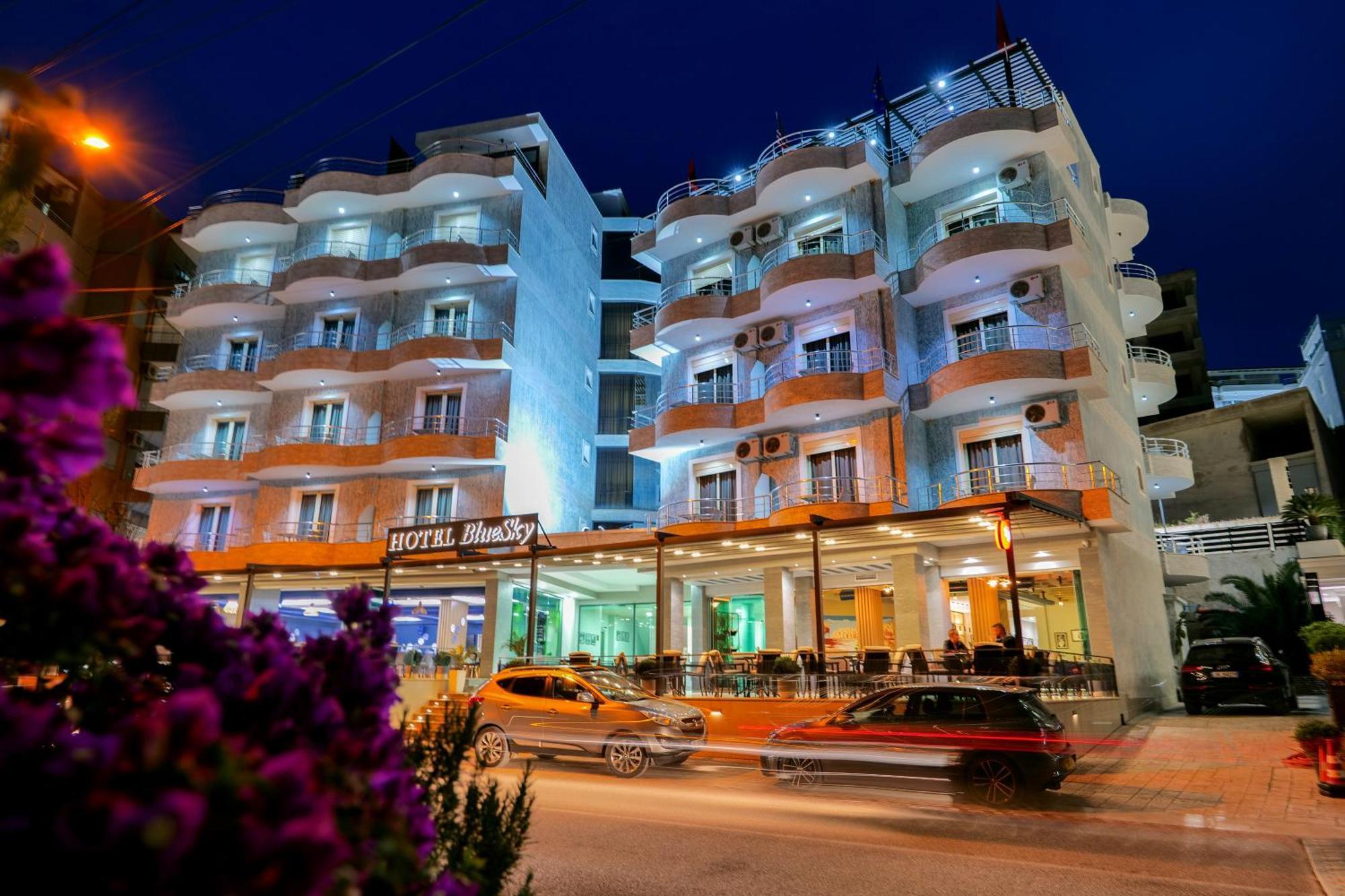 Hotel Blue Sky Sarande Luaran gambar